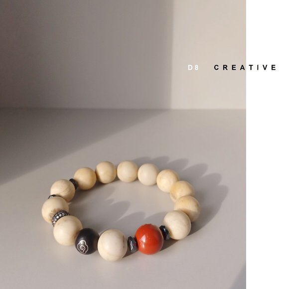 High quality Matte marble  stone with sandalwood zen style bracelet - Picture 2 of 7